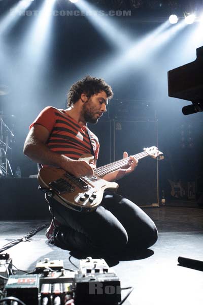 WOLFMOTHER - 2006-11-17 - PARIS - Elysee Montmartre - 